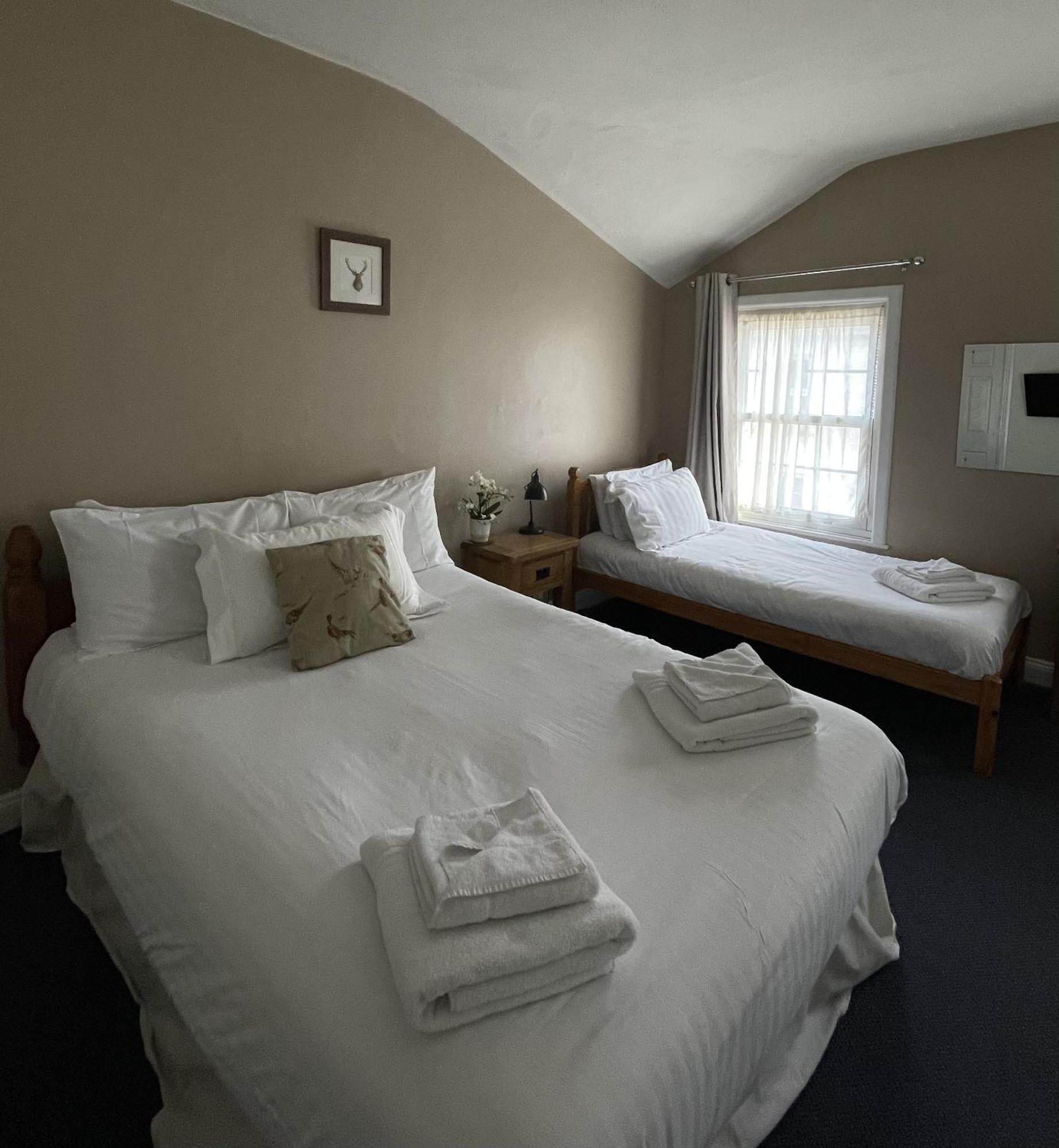 White Hart Hotel Wiveliscombe Camera foto